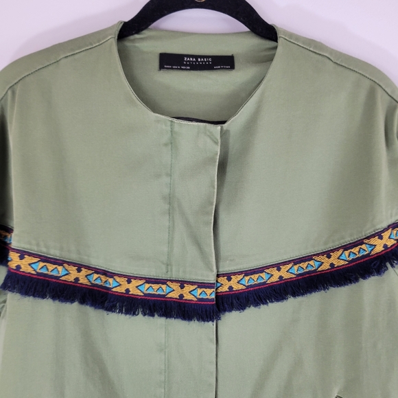 ZARA green cotton twill bell sleeve tribal southwest fringe trim zip jacket - Picture 3 of 14